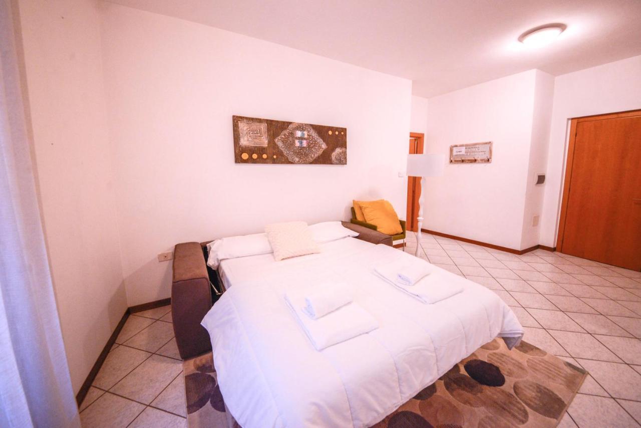 1Dest - Best Location Riva del Garda Exterior foto